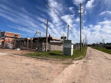 Barrio Don Guido 139 y 509, lotes en venta 655m2