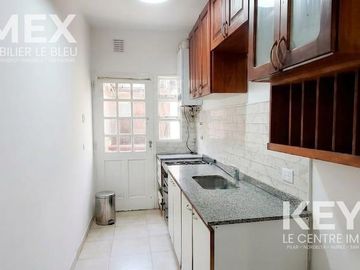 Alquiler de Departamento 3 ambientes en Villa Morra I