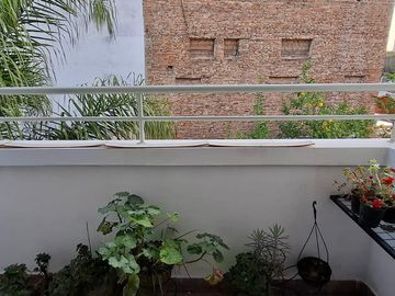 DEPARTAMENTO 4 AMBIENTES CON BALCÓN!!