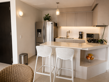 Venta de Departamento Amueblado en Isla Dorada, Cancún