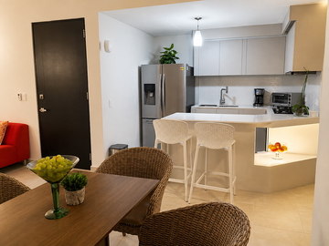 Venta de Departamento Amueblado en Isla Dorada, Cancún