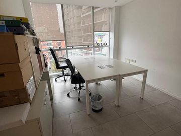 Oficina en Las Cañitas (A partir del 1 de Julio)