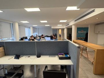 Oficina en Las Cañitas (A partir del 1 de Julio)