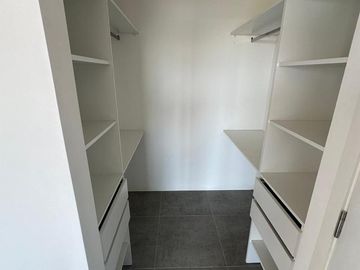Alquiler Departamento 3 Ambientes con Increible Vista Al Rio y Cochera Domus Libertador