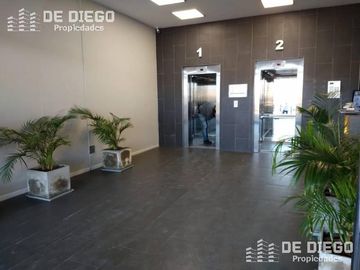 Financiacion En venta Oficina Consultorio con cochera cubierta, Villanueva Nordelta Benavidez, Tigre