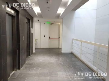 Financiacion En venta Oficina Consultorio con cochera cubierta, Villanueva Nordelta Benavidez, Tigre