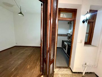 Venta Casa 3 dormitorios PH antigua Funcional Rosario Ideal uso comercial profesional instituciones