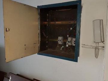 OFICINA EN ALQUILER EN MORENO AL 3300 ALMAGRO