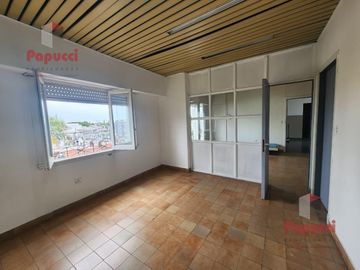 Oficina en S.Fer.-Vias/Centro