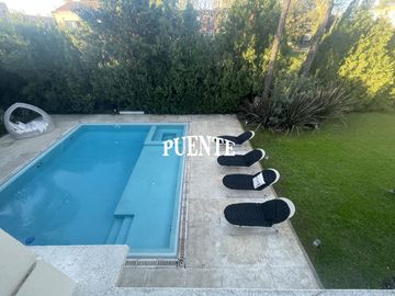 Casa en Adrogue Chico