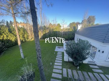Casa en Adrogue Chico