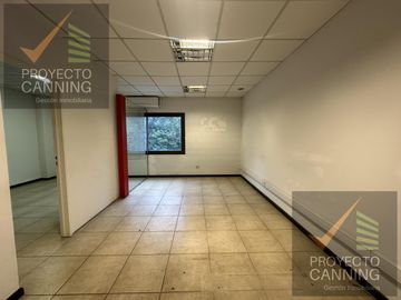 Oficina en alquiler en el Shopping Plaza Canning