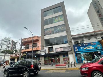 Local en Caseros