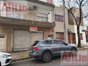 PH Saavedra amplio frente PB Entrada Independiente uso Profes Oficina sin exp