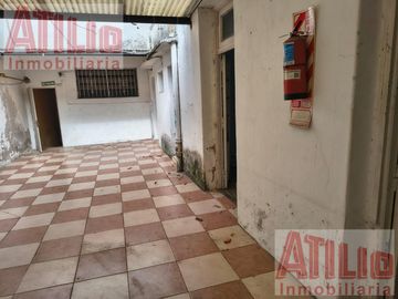 PH Saavedra amplio frente PB Entrada Independiente uso Profes Oficina sin exp