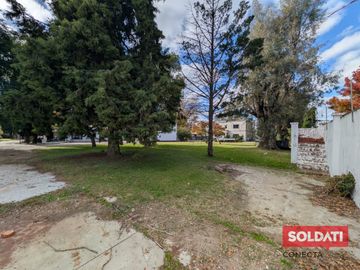 Terreno en venta - Barrio con Porton - Brumana al 1300 -  Bella Vista