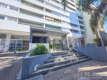 Departamento 2 ambientes con vista al rio en venta, Olivos, apto credito