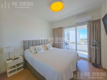 Departamento 2 ambientes con vista al rio en venta, Olivos, apto credito