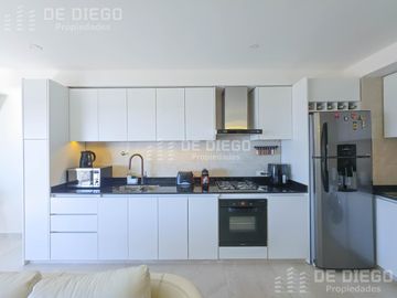 Departamento 2 ambientes con vista al rio en venta, Olivos, apto credito