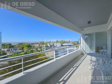 Departamento 2 ambientes con vista al rio en venta, Olivos, apto credito