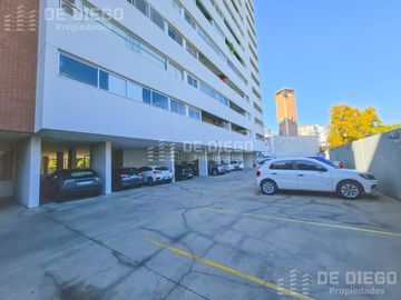 Departamento 2 ambientes con vista al rio en venta, Olivos, apto credito