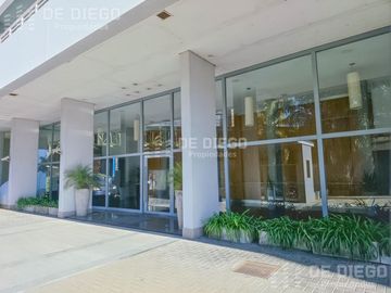 Departamento 2 ambientes con vista al rio en venta, Olivos, apto credito
