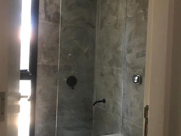 Patagonia Home con Pileta - Casa premium a estrenar en Villa Warcalde