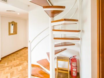 Venta  / permuta | Casa de 4 dormitorios con jardín y piscina | Rosario sur