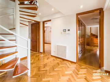 Venta  / permuta | Casa de 4 dormitorios con jardín y piscina | Rosario sur