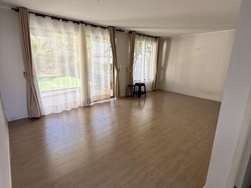 ARRIENDO BOSQUE REAL.