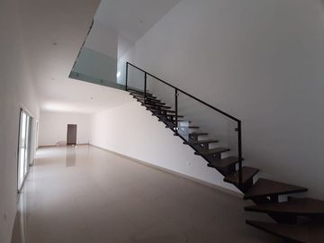 Casa en Cumbres de Santiago