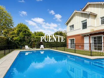 Casa en Venta o Alquiler en Solar del Bosque