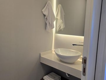 VENTA DEPARTAMENTO 2 AMBIENTES AMOBLADO CON BALCON EN PALERMO