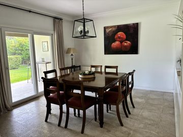 Casa en Venta 10 Ambientes en Ayres de Pilar