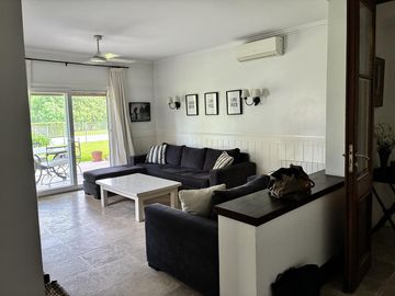 Casa en Venta 10 Ambientes en Ayres de Pilar