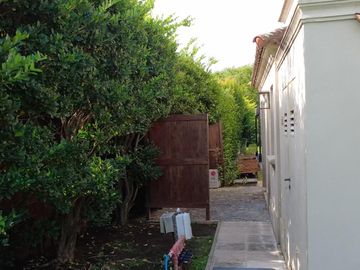 Casa en Venta 10 Ambientes en Ayres de Pilar