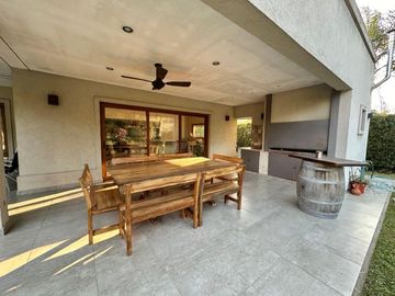 Casa en Venta en Pilar, Barrio Cerrado La Peregrina - 5 ambientes