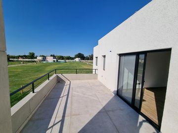 Casa en Venta, 5 Ambientes, en Barrio Privado El Olivar, Del Viso, Pilar, GBA Norte