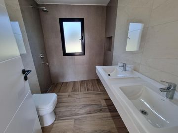 Casa en Venta, 5 Ambientes, en Barrio Privado El Olivar, Del Viso, Pilar, GBA Norte