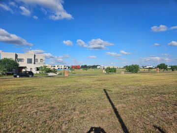 Terreno en Bella Vista Joven - Barrio Cerrado -