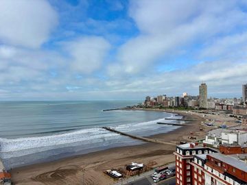 Monoambiente reciclado y amoblado con vista al mar - Centro - MDQ