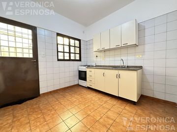 PH duplex de 3 ambientes en venta en Moron