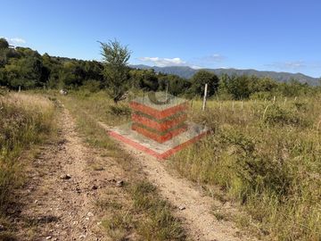TERRENO EN VENTA EN VILLA PARQUE SIQUIMAN CON VISTA A LAS SIERRAS A 400 MTS AL RIO TANTI REF: 3025