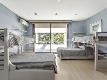 Casa en Armenia  Country Club diseñada por Mario Roberto Alvarez