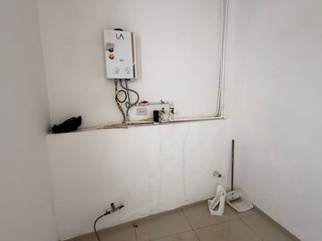 Se renta departamento de 2 recámaras en col. Los Santos, Tijuana