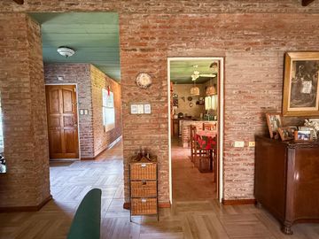 Casa en Venta 4 Ambientes en Loma Verde - Escobar