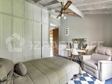 Casa en venta en Ayres de Pilar 4 dormitorios, jardin y pileta