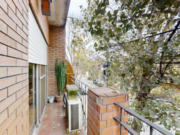 Casa Multifamiliar en Venta de 4 Ambientes en Villa Adelina con Parrilla, Terraza y Lavadero