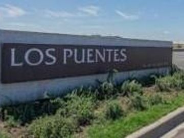 Terreno en venta a la laguna. Barrio Los Puentes. Nordelta