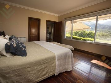 Espectacular Casa en Altos de San Lorenzo